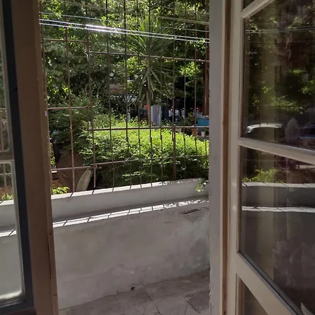 Era Echoes - Preserved Historical Appartement Tirana